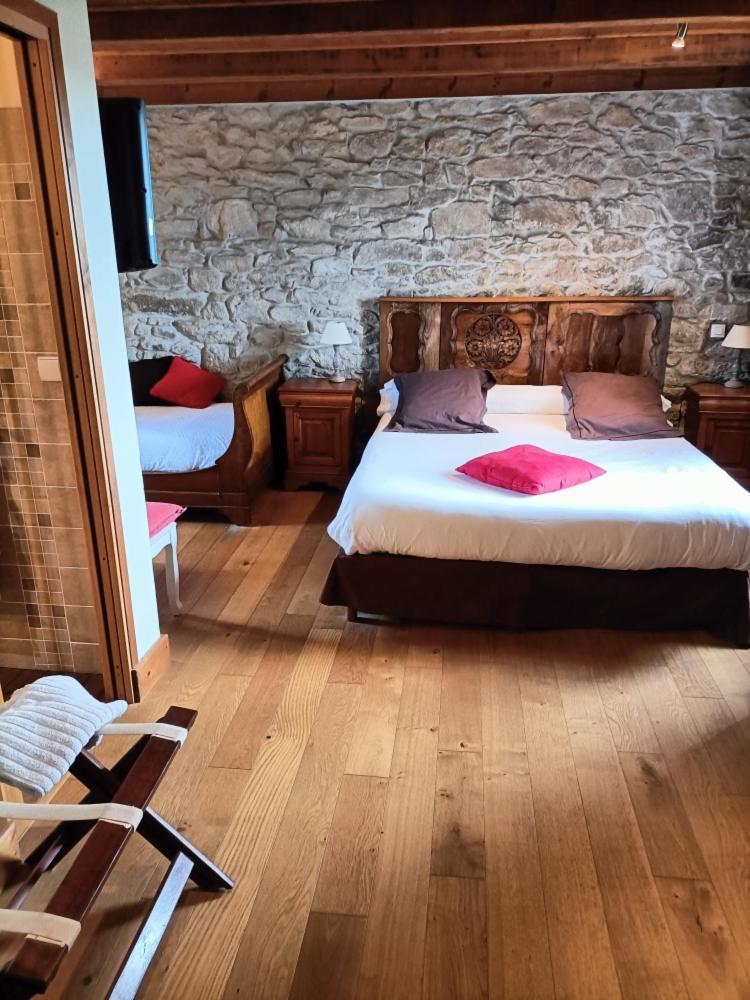 Oudoty Bed and Breakfast Kerlouan Eksteriør billede