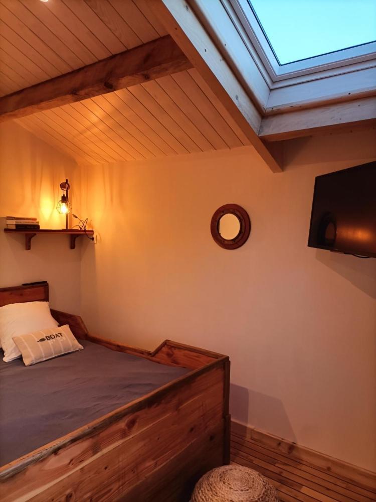 Oudoty Bed and Breakfast Kerlouan Eksteriør billede